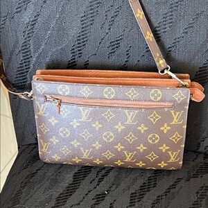 Louis Vuitton Monogram Canvas Brown and Tan Crossbody Pouch
